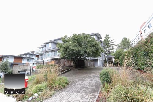 507-11671 Fraser St, Maple Ridge, BC, V2X6C4 | Card Image