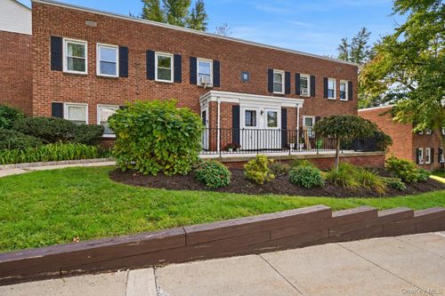 19b-120 N Broadway, Irvington, NY, 10533-1278 | Card Image