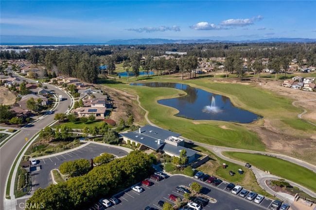 Aerial of the Monarch Club | Image 63