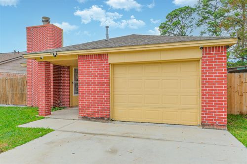 8611 Flower Path St, Houston, TX, 77044-1822 | Card Image