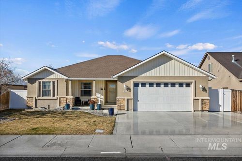 657 Creekside Way, Twin Falls, ID, 83301-4706 | Card Image