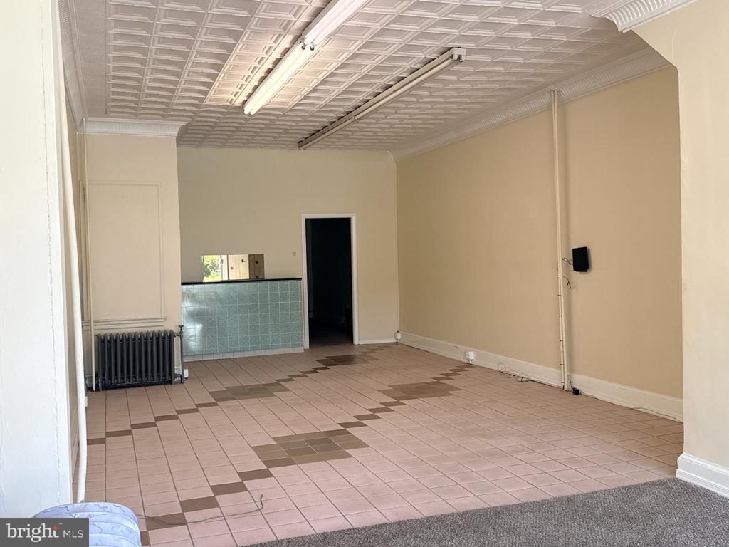 Commercial Lease in GLENSIDE 5