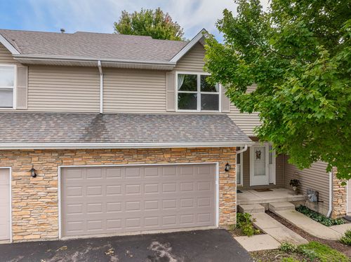 1134 Rose Dr, Sycamore, IL, 60178-9505 | Card Image