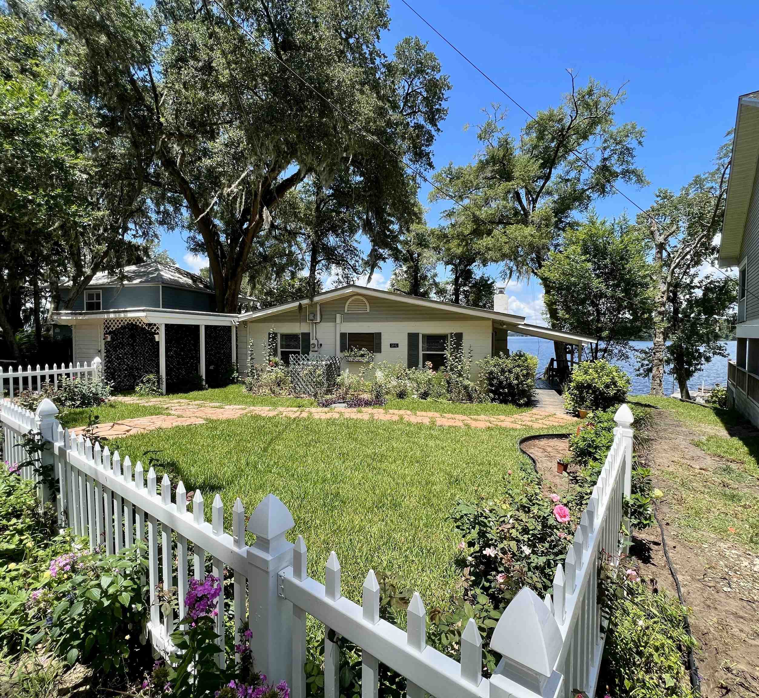 Edgewater Dr, Tallahassee, FL 32310