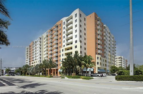1023-18800 Ne 29th Ave, Aventura, FL, 33180-2854 | Card Image