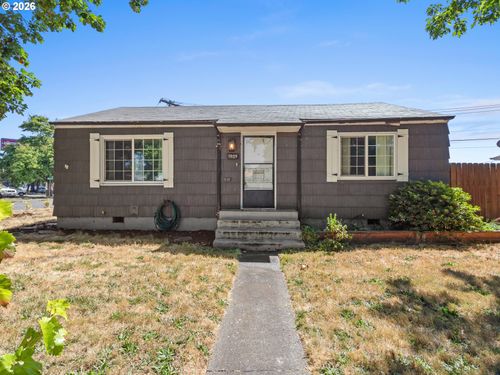 1909 Washington Way, LONGVIEW, WA, 98632-2802 | Card Image