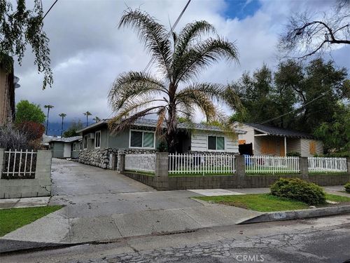 343 W Howard St, Pasadena, CA, 91103-1561 | Card Image