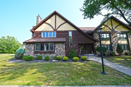 apt-e-5291 Chestnut Ridge Rd, Orchard Park, NY, 14127-3259 | Card Image