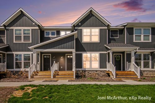 49-6652 S Square Ln, Rockford, MI, 49341-5802 | Card Image