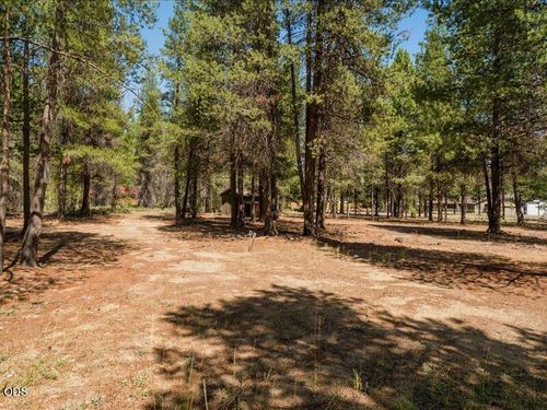 52677 Wayside Loop, La Pine, OR, 97739 | Card Image