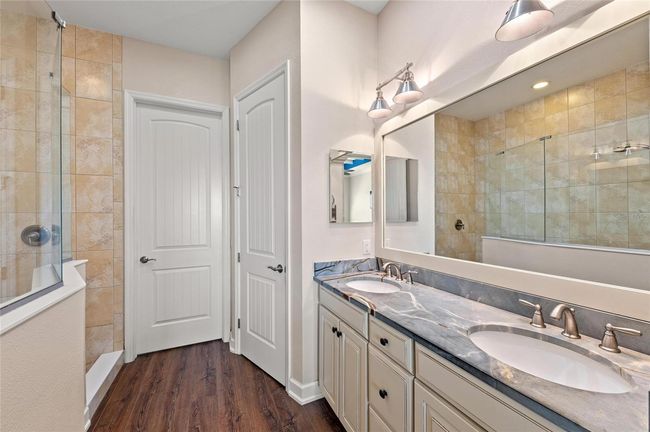 UNIT-201 - 241 Sapphire Lake Dr, Condo with 3 bedrooms, 3 bathrooms and null parking in Bradenton FL | Image 32