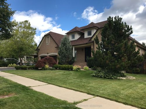 148 Hunterwood Chase, Vaughan, ON, L6A4A8 | Card Image