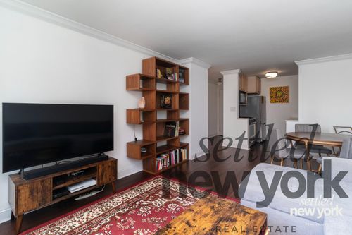 6f-340 E 93rd St, New York, NY, 10128-5554 | Card Image