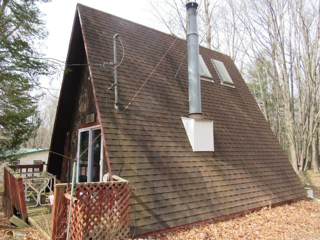 5892 Woodland Dr, House other with 1 bedrooms, 1 bathrooms and null parking in Lake MI | Image 4