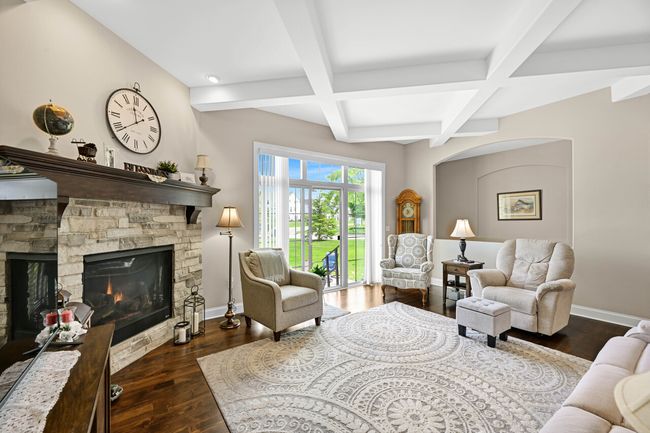 1502 Paddock Ct, Condo with 2 bedrooms, 2 bathrooms and null parking in OCONOMOWOC WI | Image 13