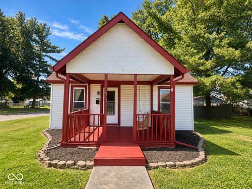 300 Franklin St, Edinburgh, IN, 46124-1212 | Card Image