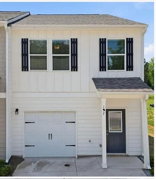 137 Village Green Dr Nw, Adairsville, GA, 30103-1505 | Card Image