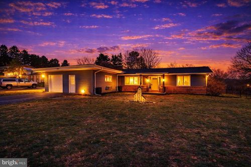 20767 Beaver Creek Rd, BOONSBORO, MD, 21713-1501 | Card Image