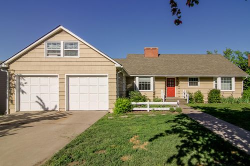 1404 N Eldorado Ave, Klamath Falls, OR, 97601-1813 | Card Image