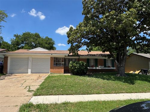 1421 Glasgow Road, Fort Worth, TX, 76134 | Card Image