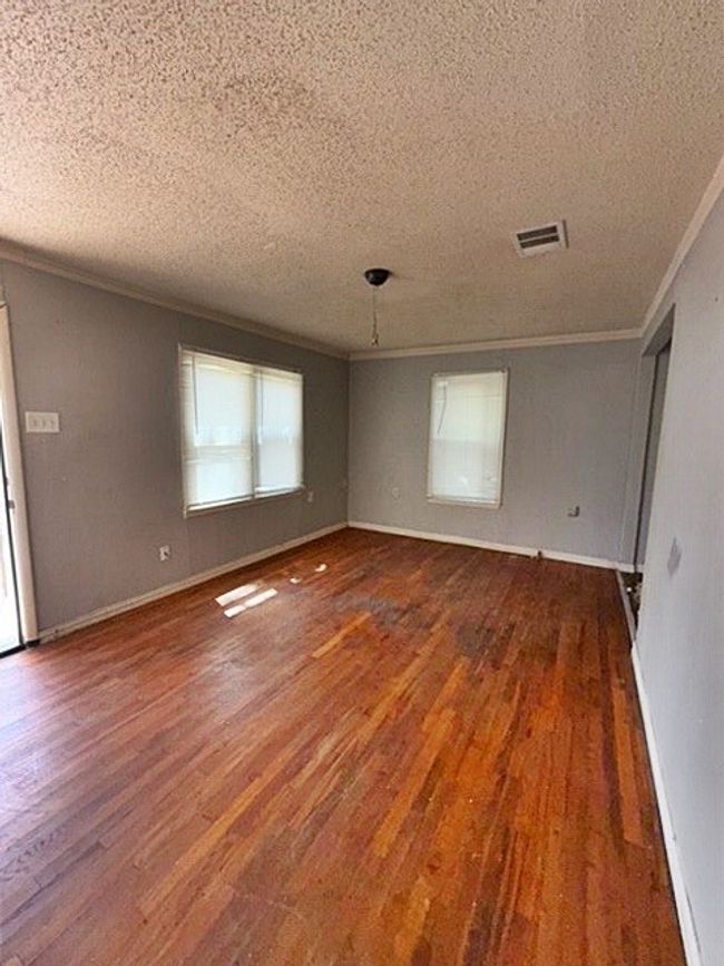 1921 Mckamie Rd, House other with 2 bedrooms, 1 bathrooms and null parking in Mcgregor TX | Image 8