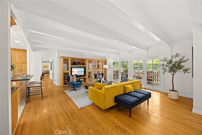 Family Room | Image 15