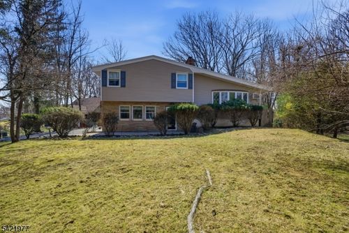 48 White Meadow Rd, Rockaway, NJ, 07866-1947 | Card Image