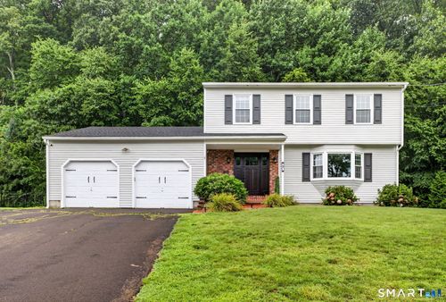 42 Wood Ter, East Haven, CT, 06513-1307 | Card Image