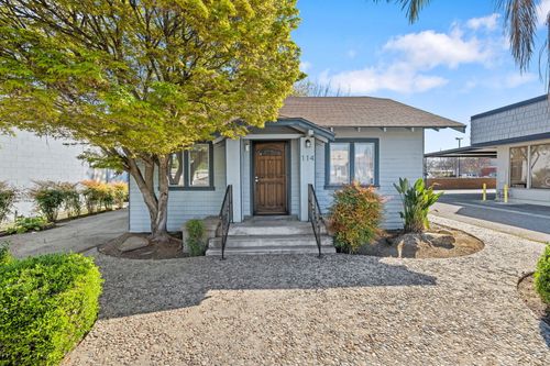 114 S Stevenson St, Visalia, CA, 93291-6121 | Card Image