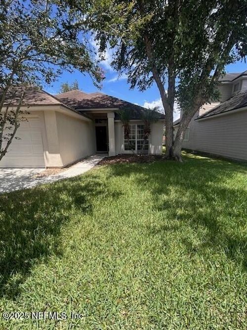 1867 Lake Forest Ln, FLEMING ISLAND, FL, 32003-8625 | Card Image