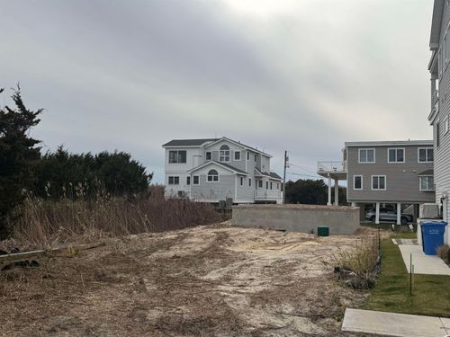 18 E Randolph Ave, Strathmere, NJ, 08248 | Card Image