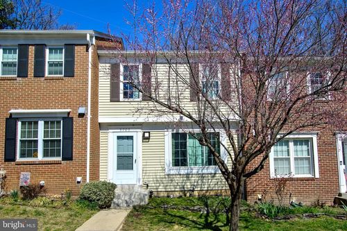 5705 Heritage Hill Ct, ALEXANDRIA, VA, 22310-2325 | Card Image
