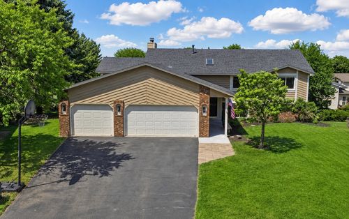 1136 Westbury Cir, Eagan, MN, 55123-1462 | Card Image