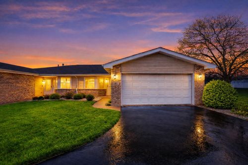 411 Pine Ridge Cir, Lowell, IN, 46356-2377 | Card Image