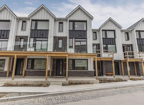 10 Rainwater Lane, Barrie, ON, L4N | Card Image