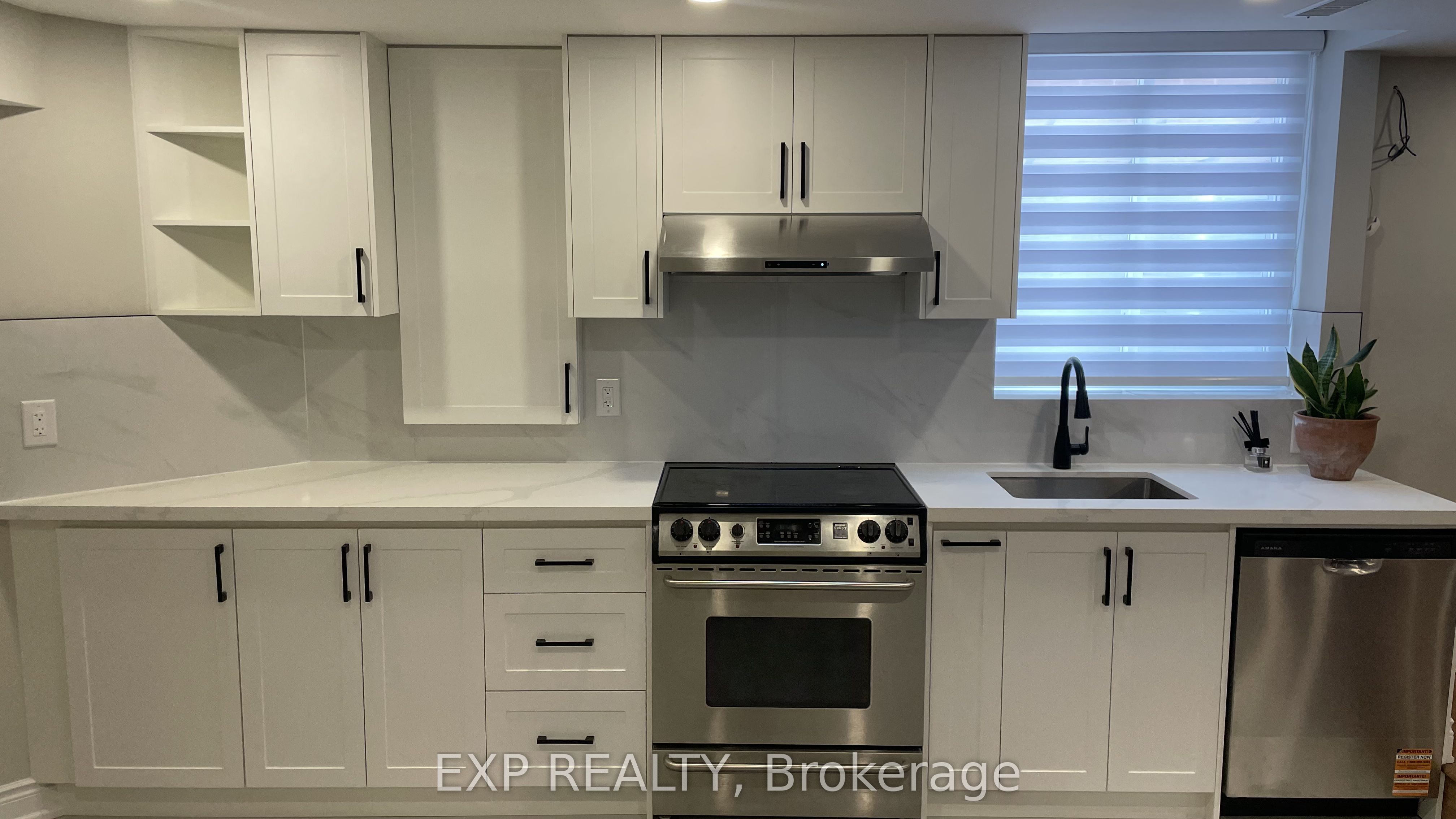 Residential Lease in Aurora 2