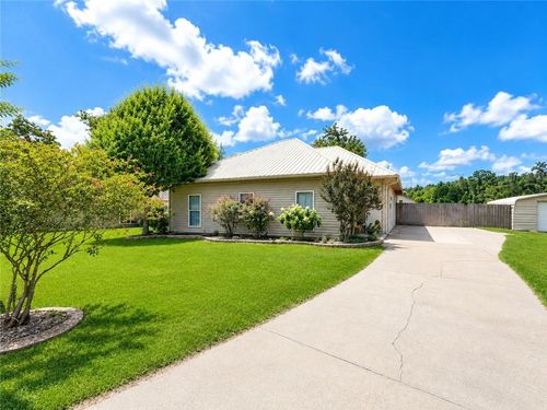 10 Cypress Dr, Ponchatoula, LA, 70454-3930 | Card Image