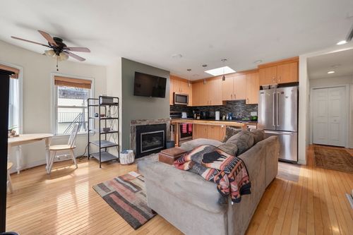 3-239 Dorchester St, Boston, MA, 02127-3081 | Card Image