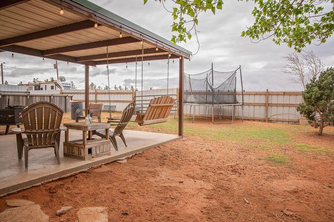 1560 State Highway 214, House other with 3 bedrooms, 3 bathrooms and null parking in Plains TX | Image 38