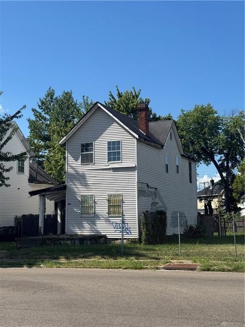 739 N Keowee St, Dayton, OH, 45404-1679 | Card Image
