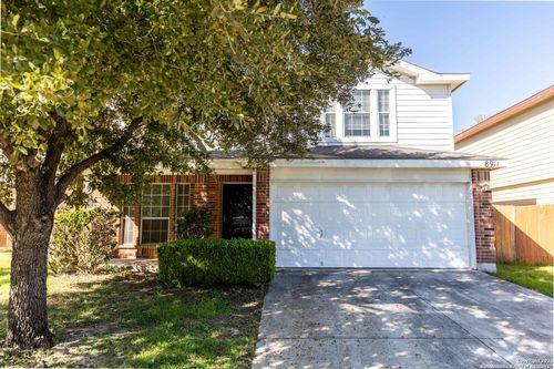8911 Green Tee, Selma, TX, 78154-1312 | Card Image