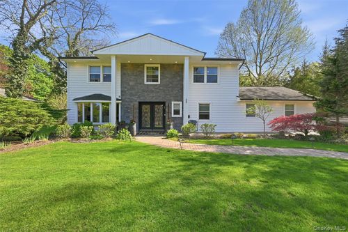 35 Elm Dr, Roslyn, NY, 11576-2315 | Card Image
