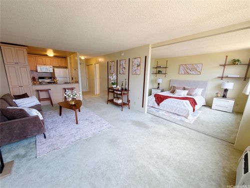 2209-1255 Nuuanu Ave, Honolulu, HI, 96817-4011 | Card Image