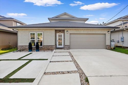 2139 Nina Street, Navarre, FL, 32566 | Card Image