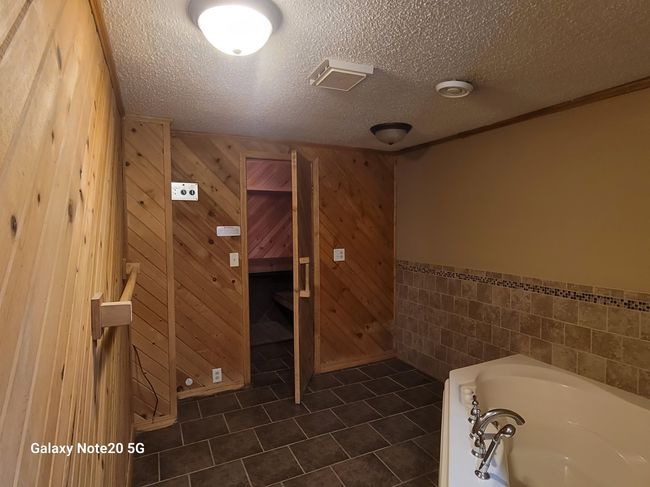 7773 Porter Hill Rd, House other with 5 bedrooms, 3 bathrooms and null parking in LANCASTER WI | Image 17