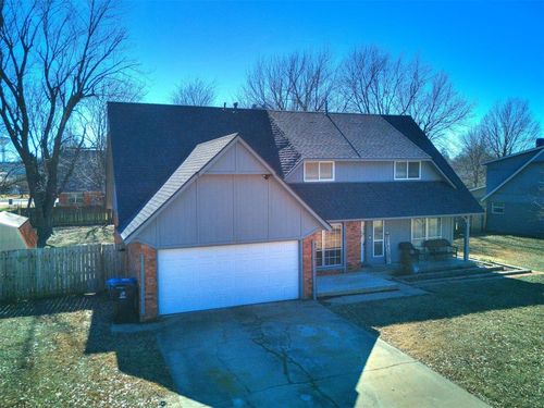 1105 Delmar St, Broken Arrow, OK, 74012-7624 | Card Image