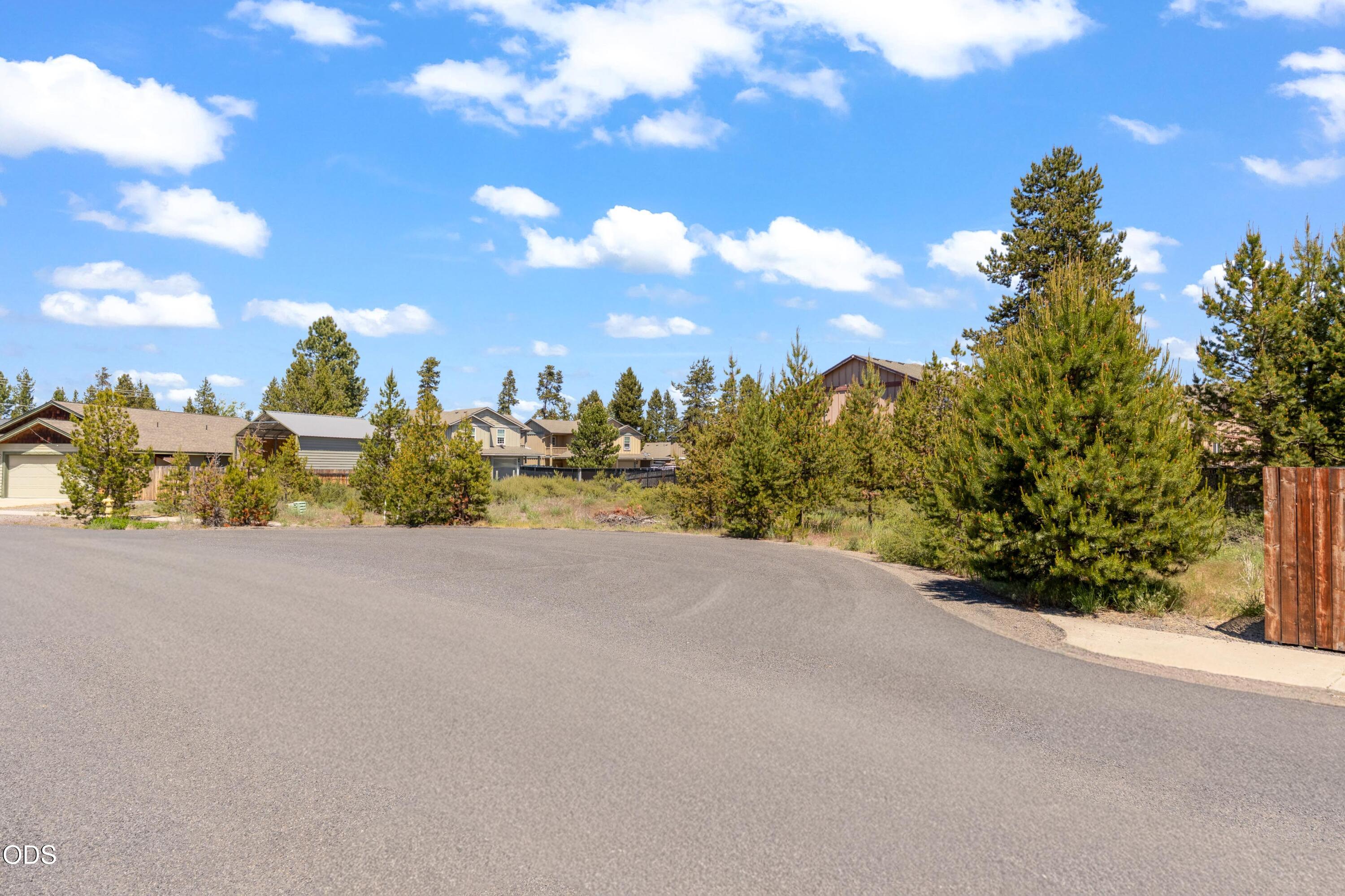 Land in La Pine 3