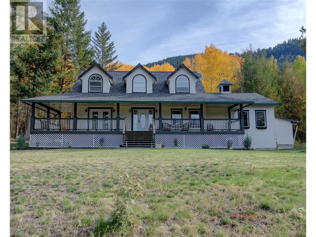5228 Warren Creek Rd, House other with 4 bedrooms, 3 bathrooms and 12 parking in Falkland BC | Image 75