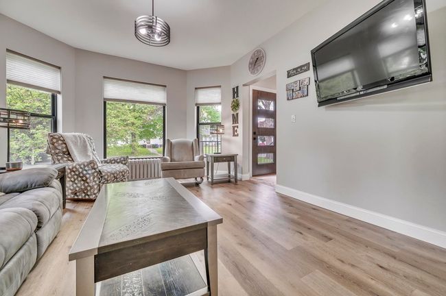 20 S 2 Nd Ave W, House other with 4 bedrooms, 2 bathrooms and null parking in Hartley IA | Image 8