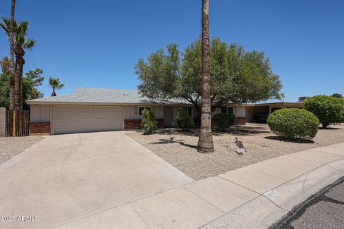 3926 E Cortez St, Phoenix, AZ, 85028-2122 | Card Image